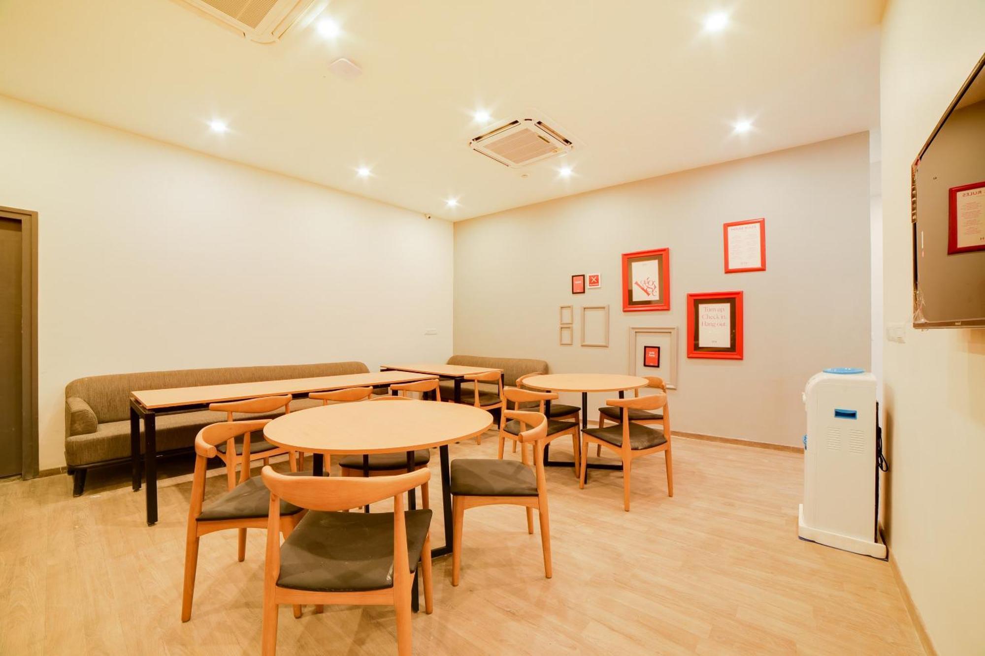 Super Townhouse Hosur Main Road Bommanahalli Near Gopalan Innovation Mall Bangalore Eksteriør bilde